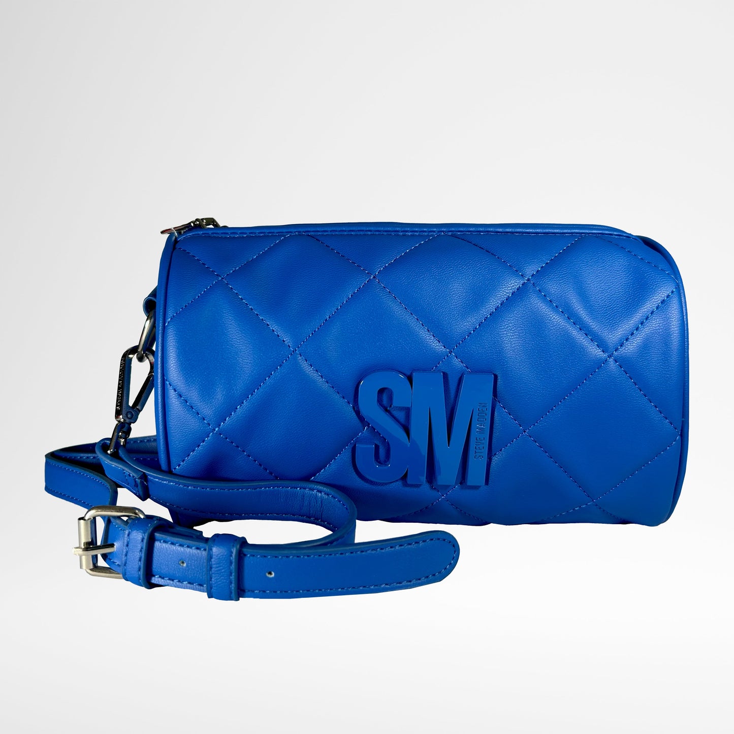 Bolso Bgerri tipo barril de Steve Madden