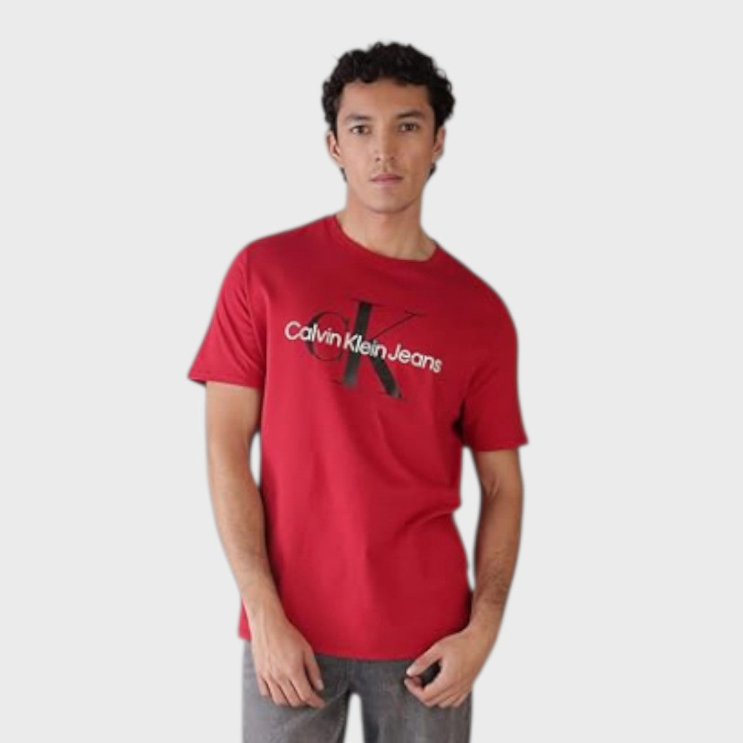 Playera Calvin Klein Roja (Talla M)