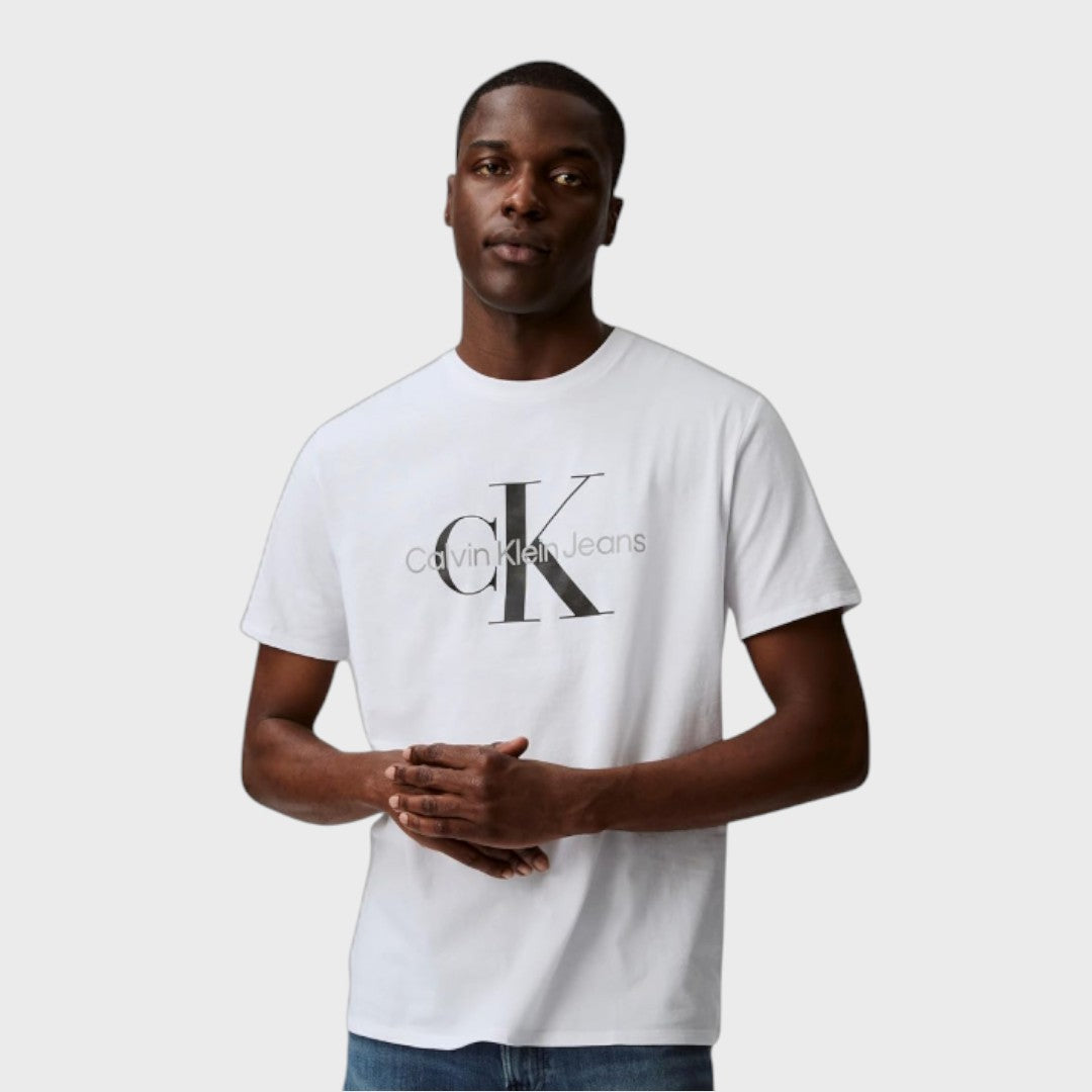 Playera Calvin Klein Blanca (Talla L)