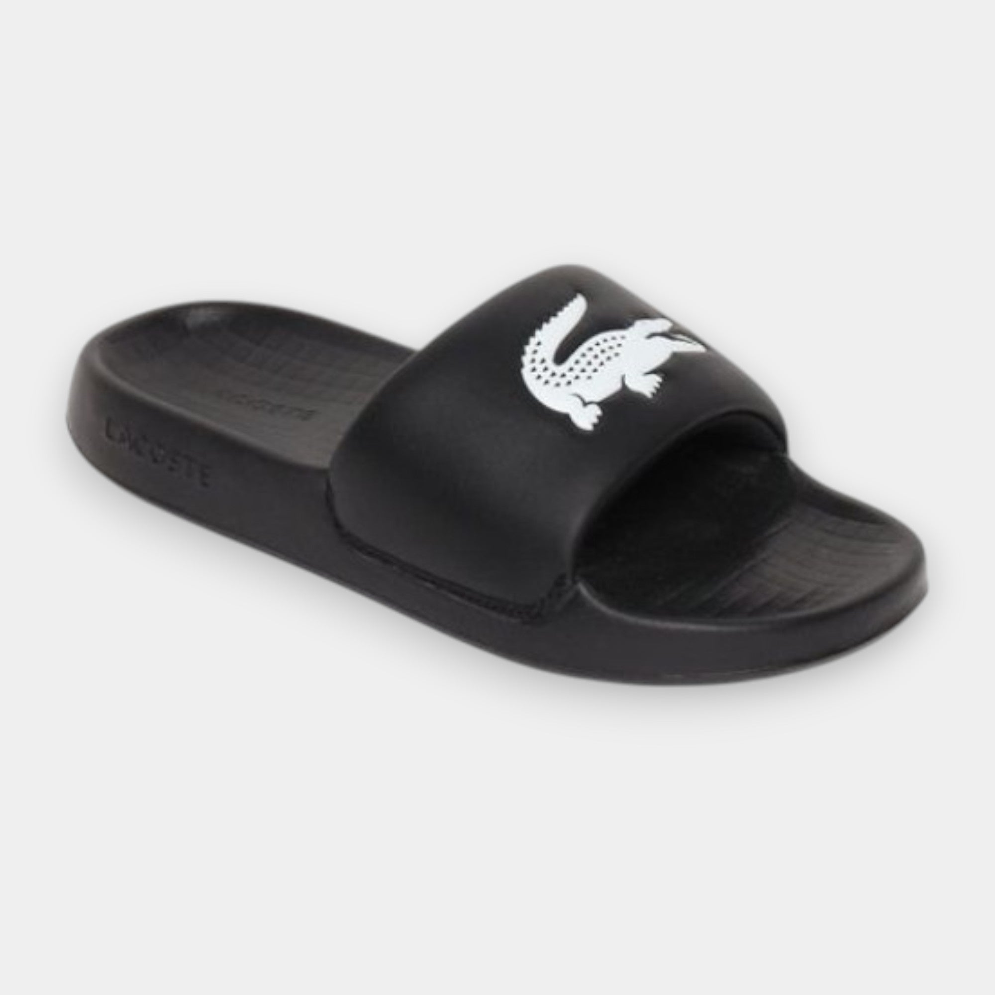 LACOSTE SANDALIA PLANA NEGRA LOGO CONTRASTANTE - 25 CM