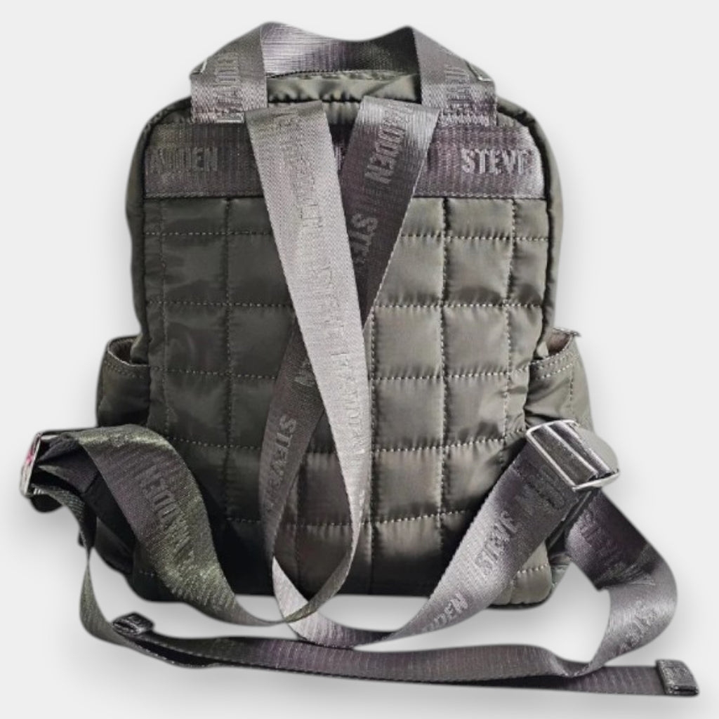 MOCHILA IMPERMEABLE VERDE STEVE MADDEN