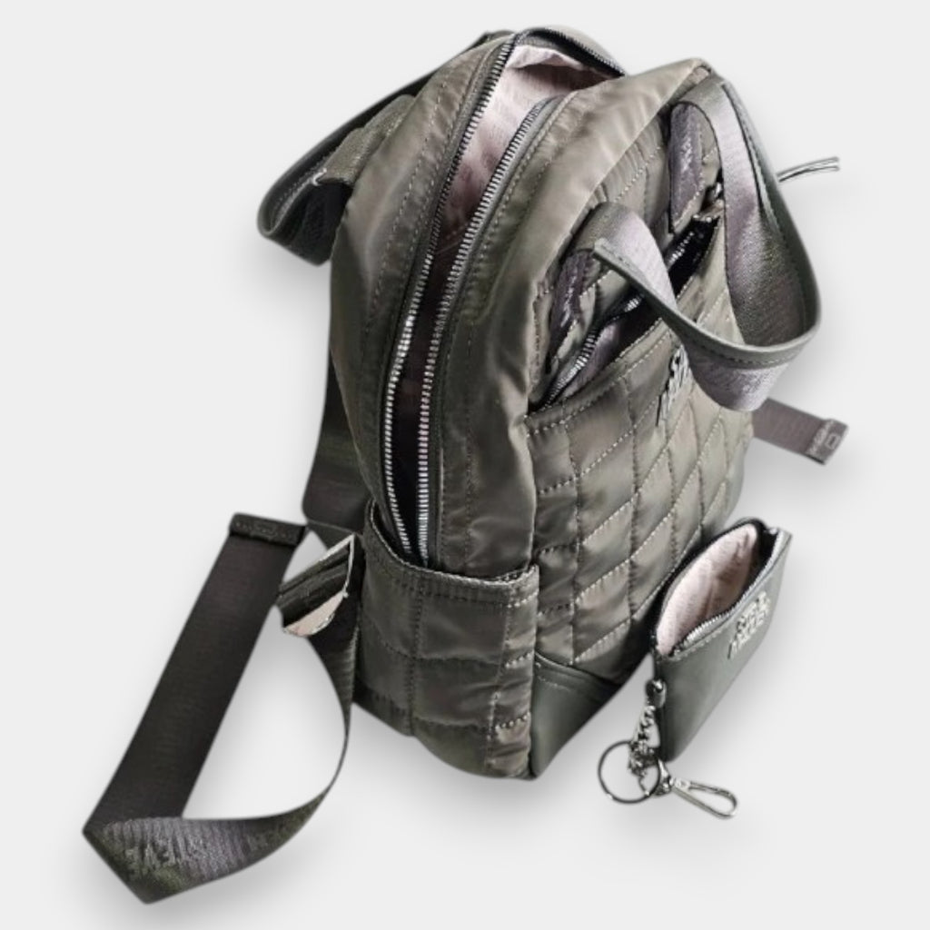 MOCHILA IMPERMEABLE VERDE STEVE MADDEN