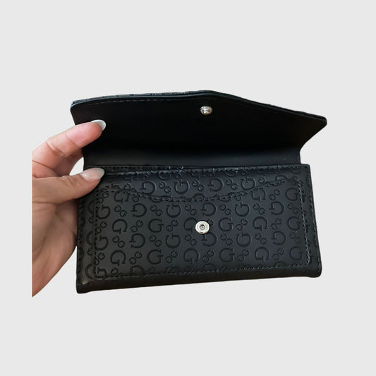 Billetera Guess Negro con logotipo